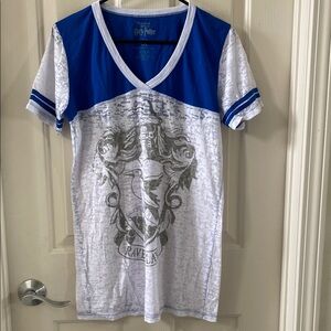 Universal Studios-Harry Potter-Ravenclaw V-neck shirt